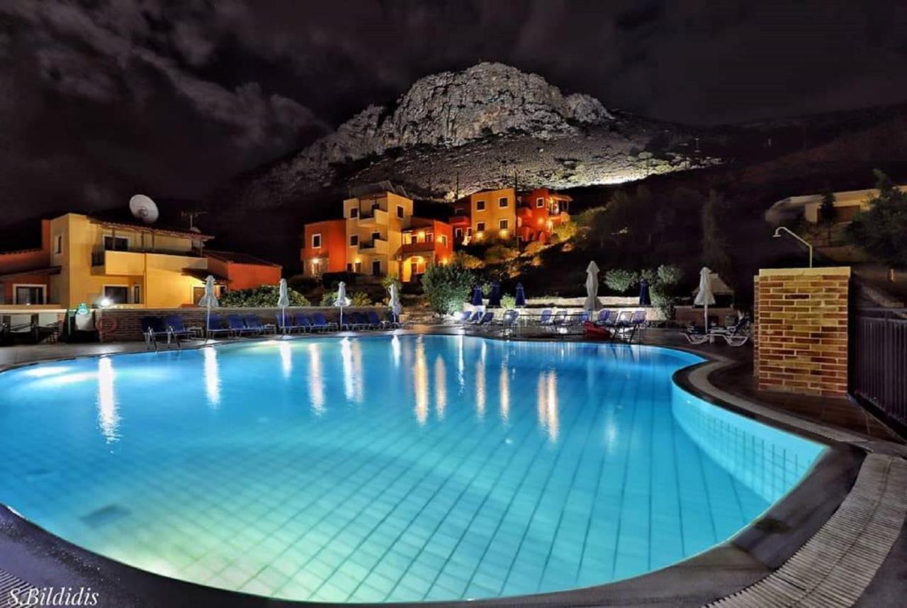 Amazones Driades Apartments Piskopiano Exterior photo